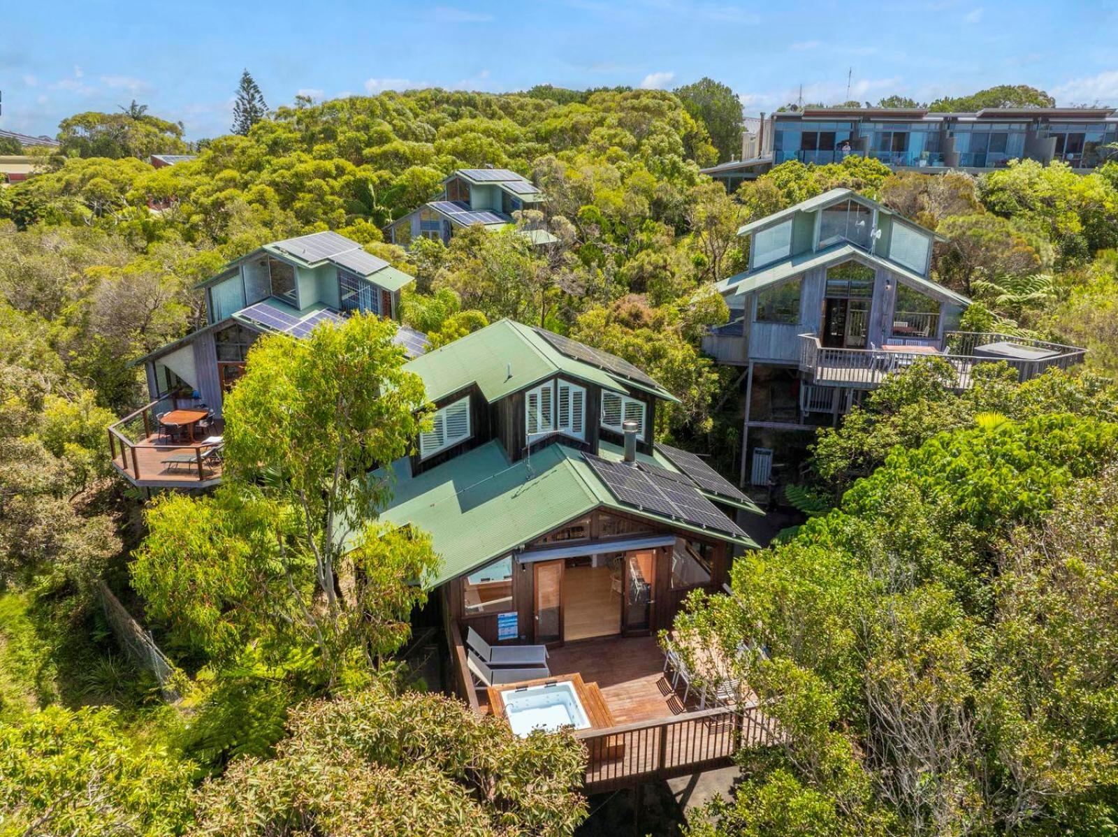 The Oasis Apartments And Treetop Houses Byron Bay Ngoại thất bức ảnh